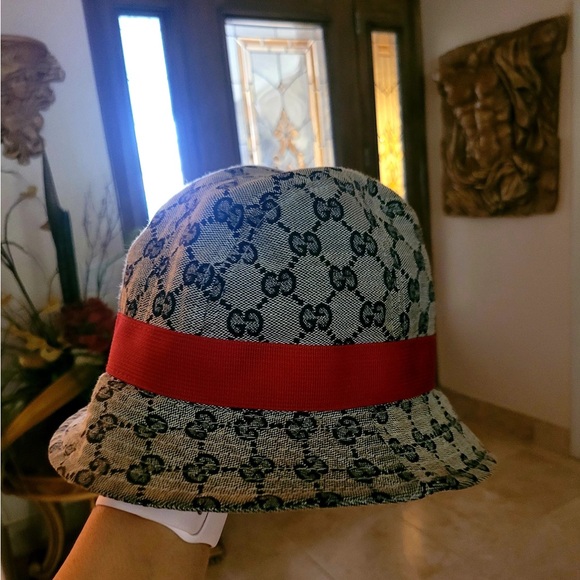 Gucci hat